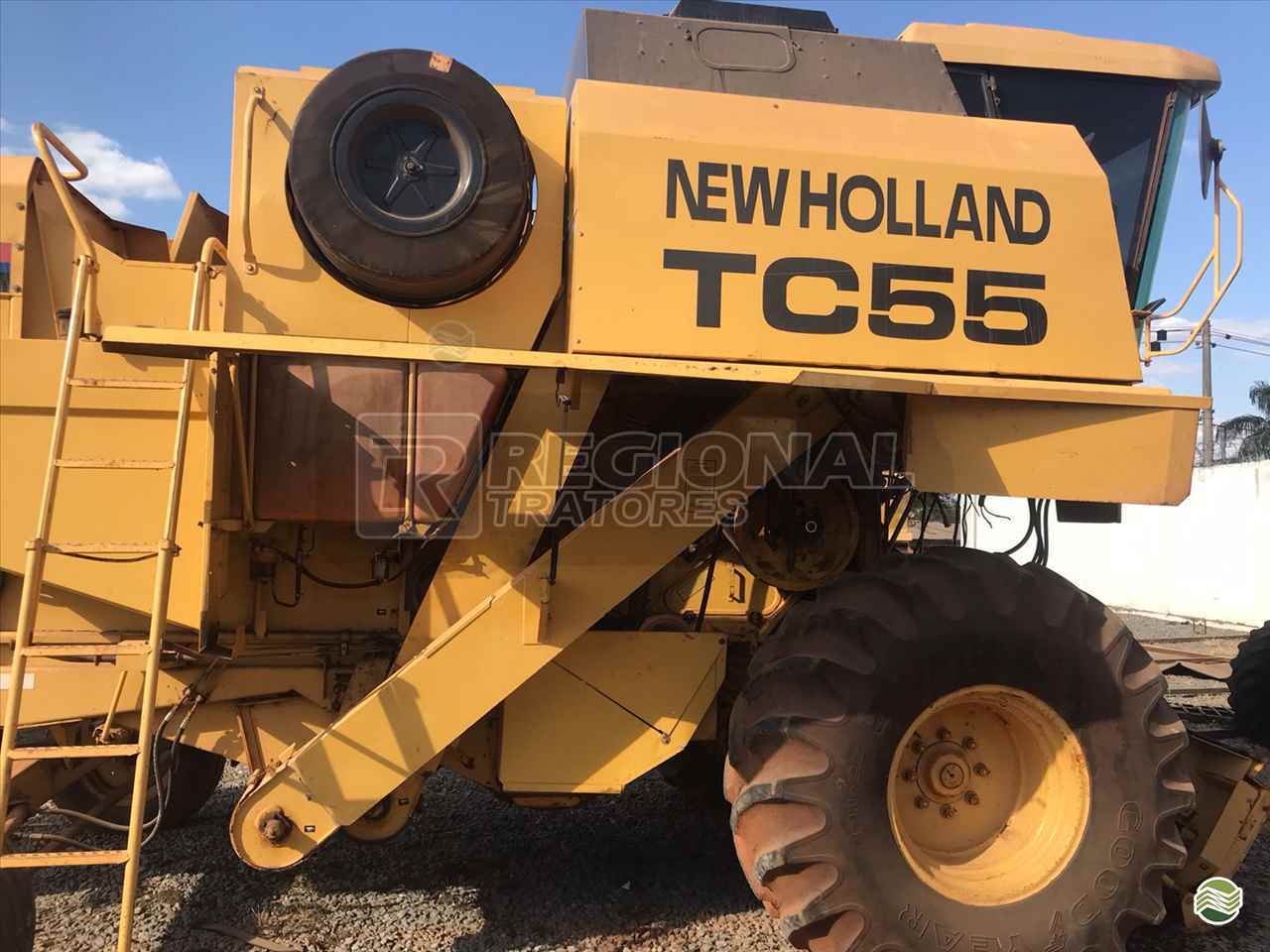 COLHEITADEIRA NEW HOLLAND TC 55 Regional Tratores - Valtra PATROCINIO MINAS GERAIS MG